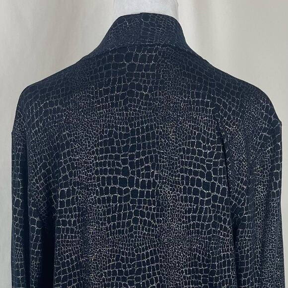 Chico’s Black With Metallic Silver Animal Print Party Event Jacket NWT Size 8 - Picture 6 of 12